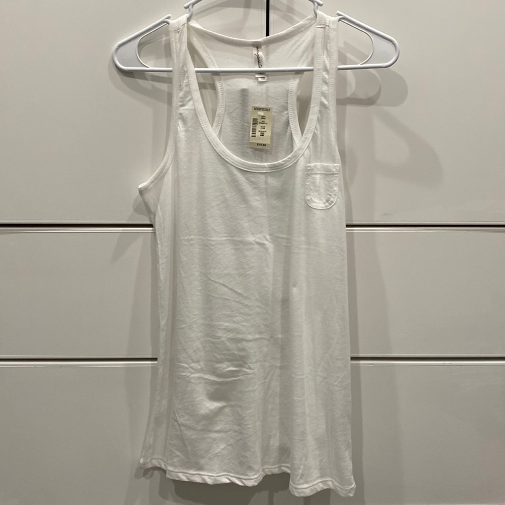 Womens muscle tee. Size juniors medium